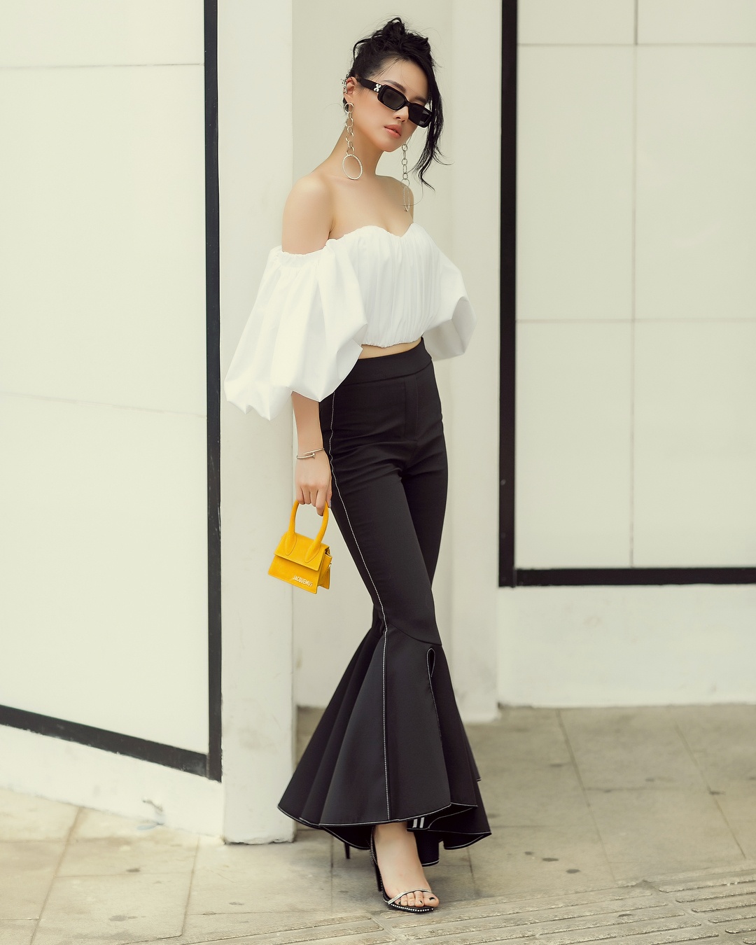 Street style cua Khanh Linh The Face anh 8