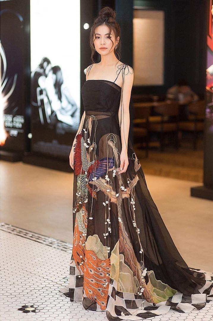 Thanh Hang va Phi Phuong Anh mac ca tinh anh 6