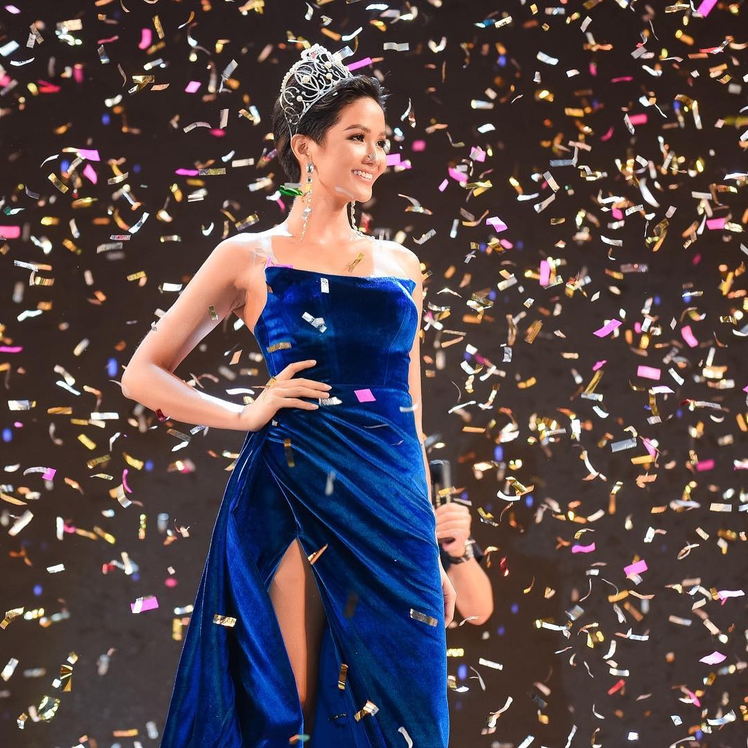 Thanh Hang,  H’Hen Nie mac dep tuan qua anh 2