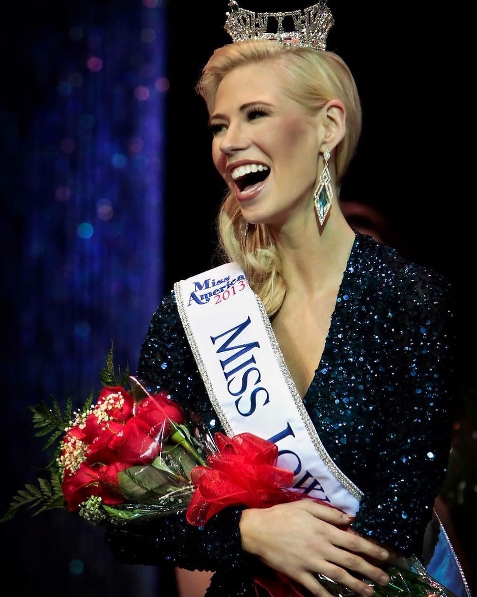 Thí sinh khuyết tật tại cuộc thi hoa hậu ảnh 7 Thi sinh khuyet tat tai cuoc thi hoa hau anh 7