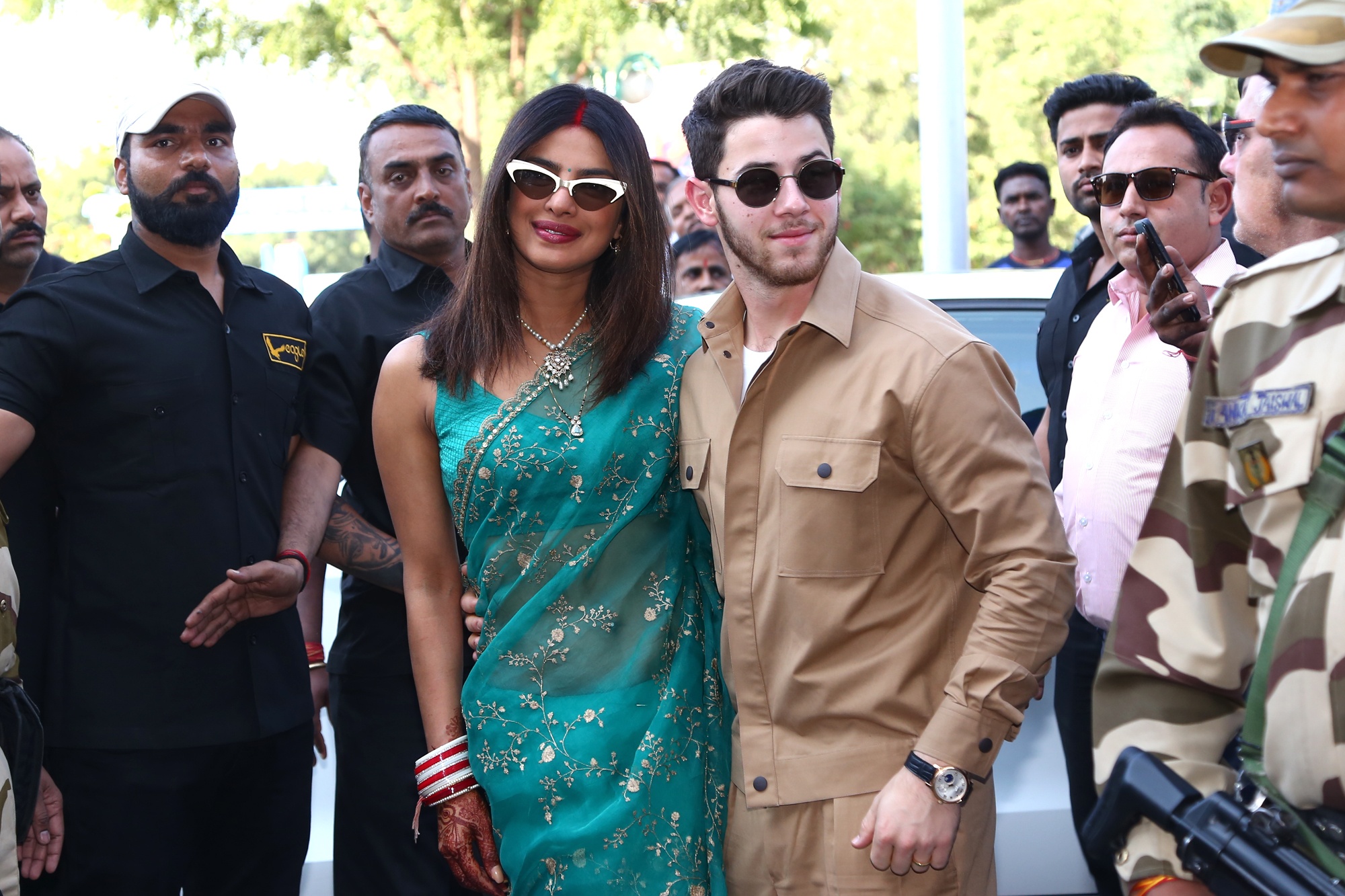 Nick Jonas va vo xuat hien sau dam cuoi anh 3