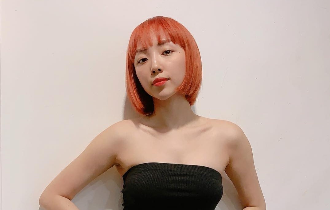 Toc Tien khong gay nham chan voi toc ngan, nhuom mau noi troi hinh anh