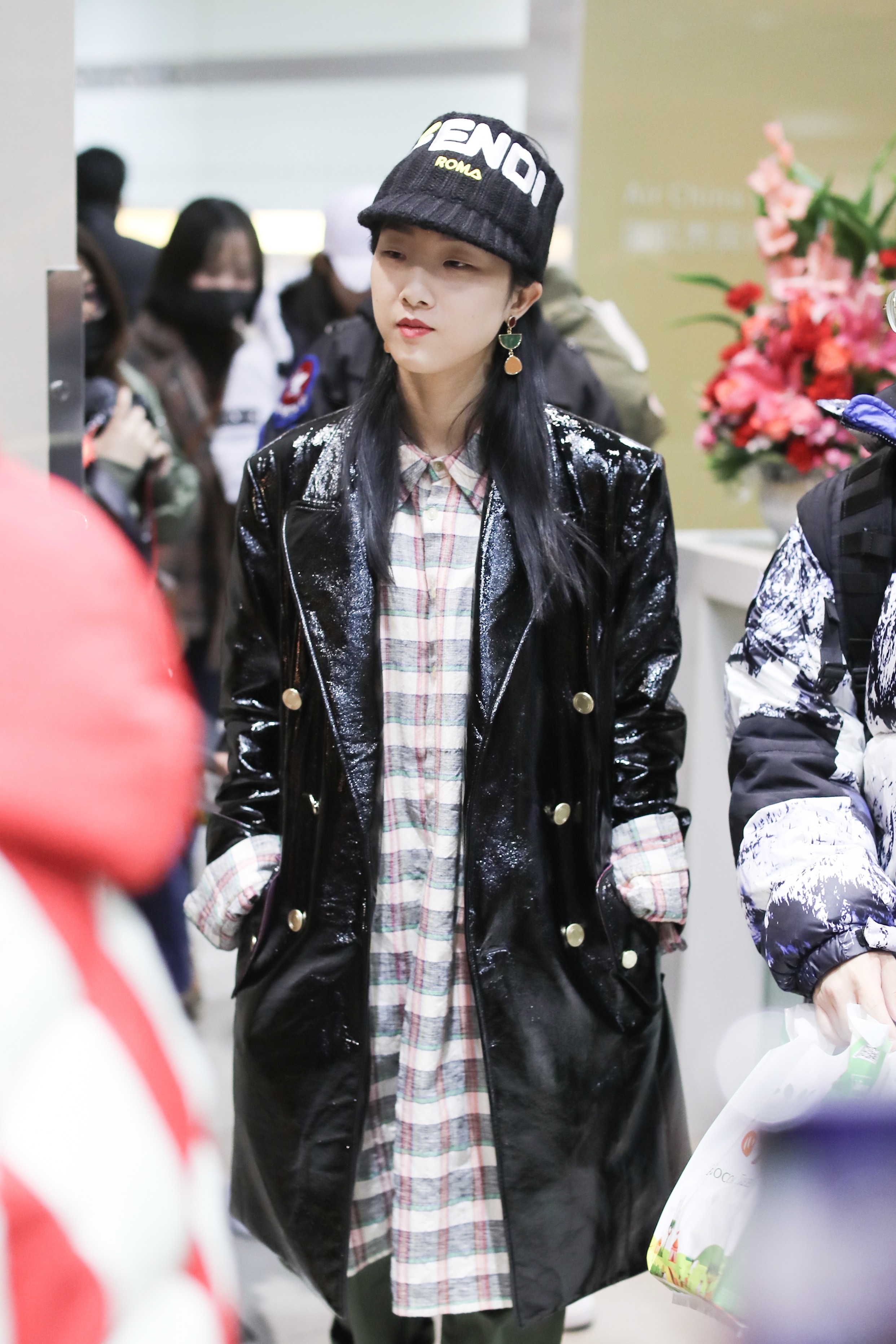 Thoi trang san bay cua ngoi sao chau A anh 7