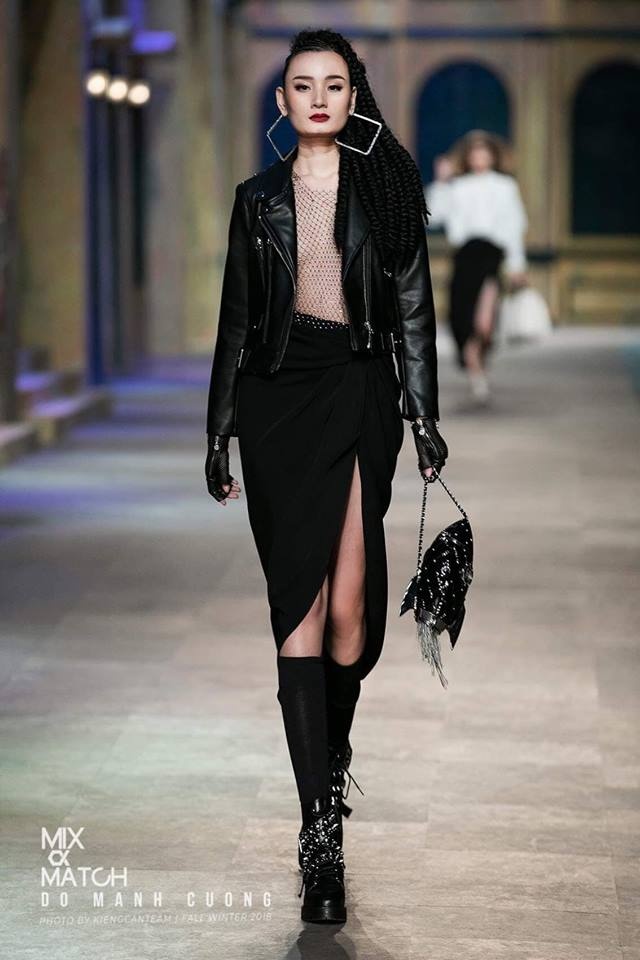 Nguoi mau Le Thuy giai nghe vi mang bau anh 1