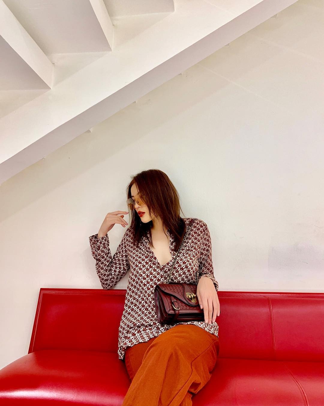 Phong cach menswear cua hoa hau Ky Duyen anh 3