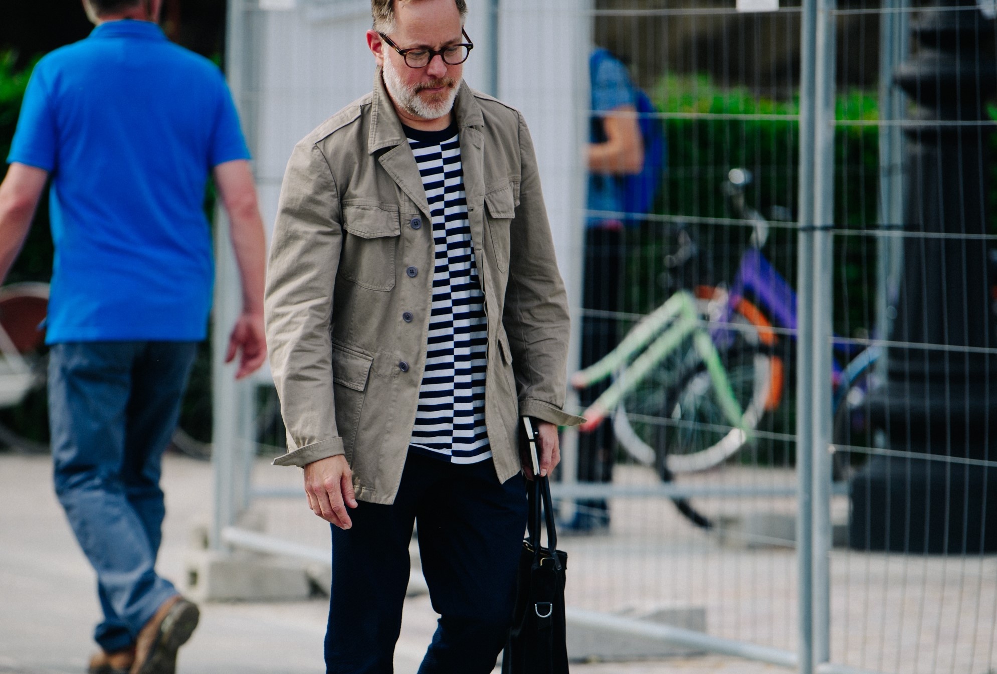 Nam giới không nên mặc gì ảnh 1 Nam gioi khong nen mac gi anh 1