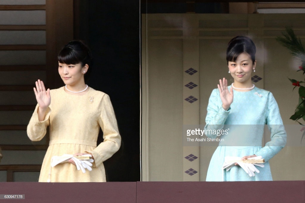 Phong cach thoi trang cua cong chua Nhat anh 2