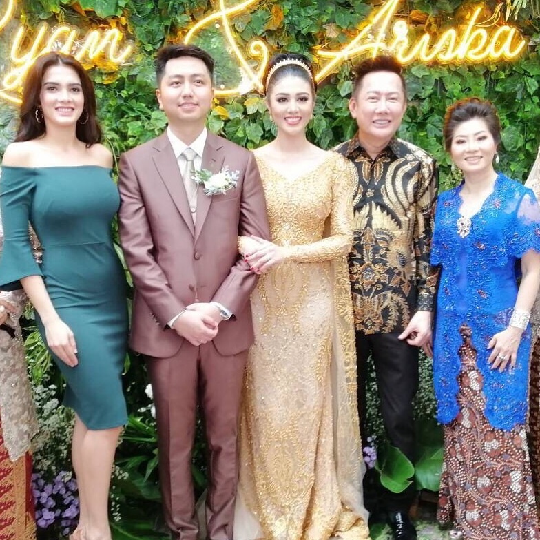 Miss Grand International 2016 ket hon anh 1