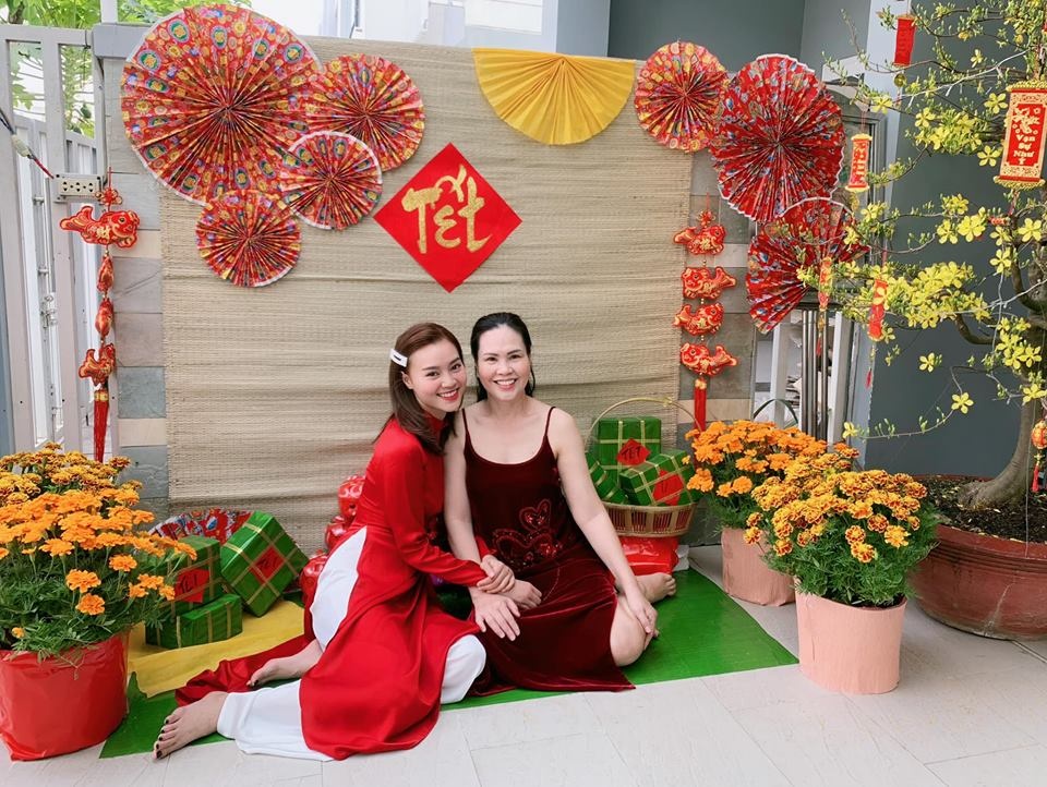 ao dai hoa tiet hoa anh 7