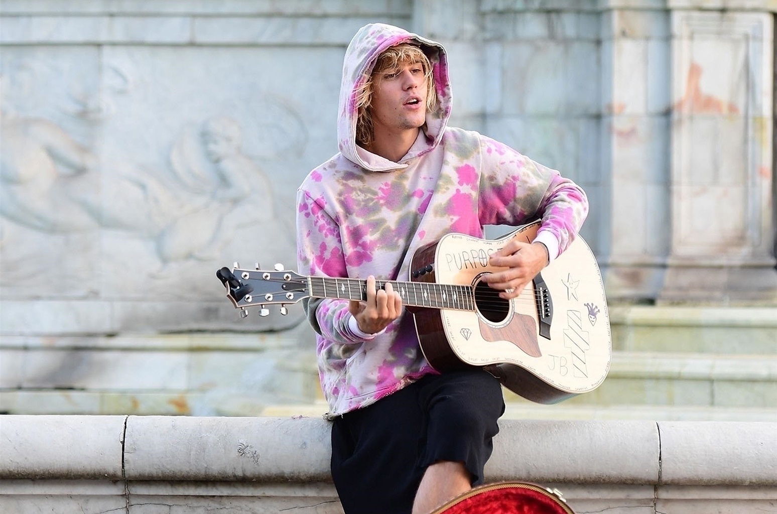 Justin Bieber tiet lo ly do ngung hat anh 1