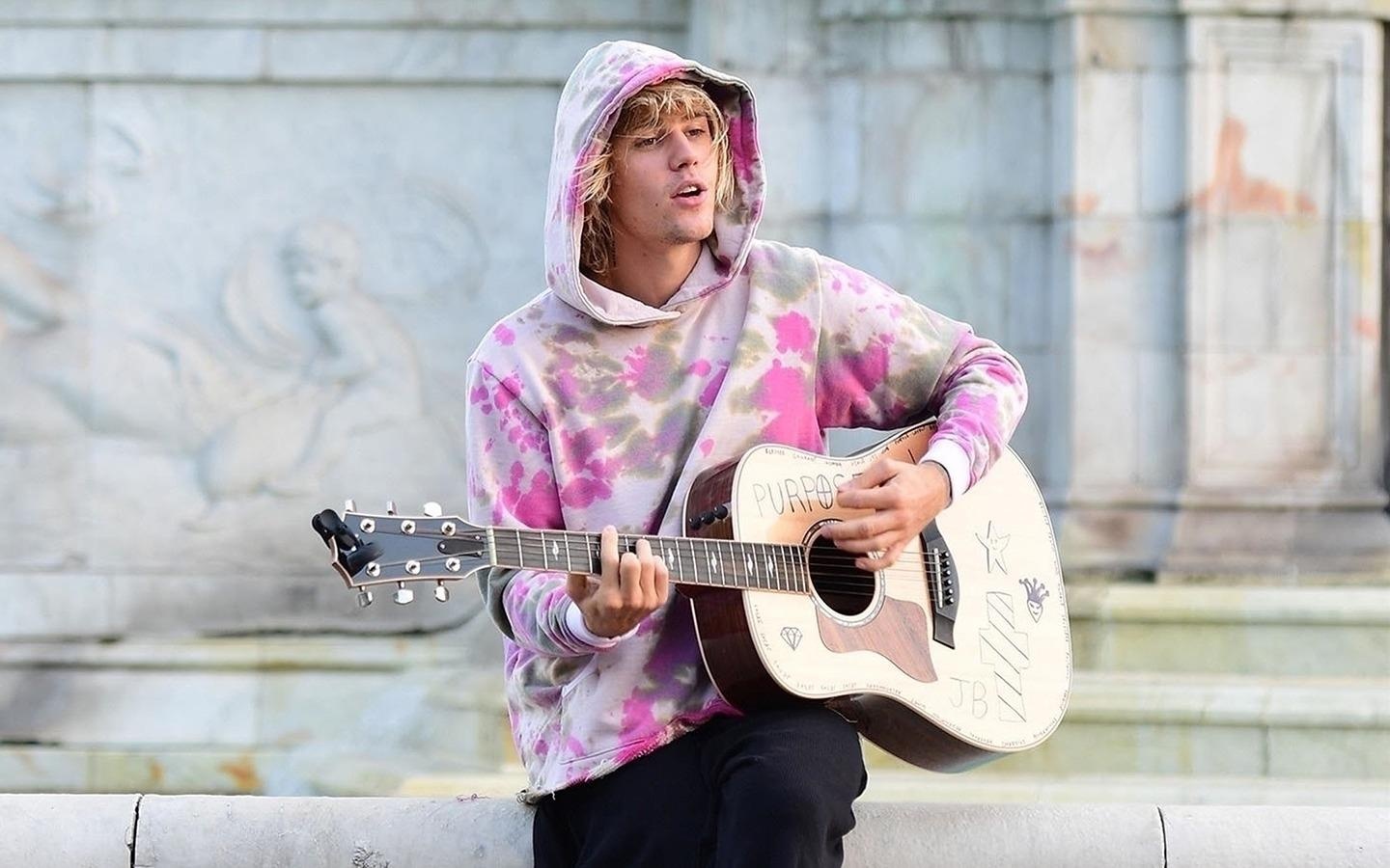 Justin Bieber chua muon quay lai voi am nhac vi cang thang hinh anh