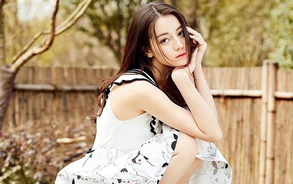 Dich Le Nhiet Ba, Angelababy va cac tham hoa rating man anh Hoa ngu hinh anh