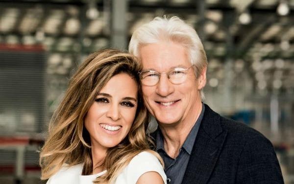 Nam dien vien 'Pretty Woman' co con o tuoi 70 voi vo kem 34 tuoi hinh anh