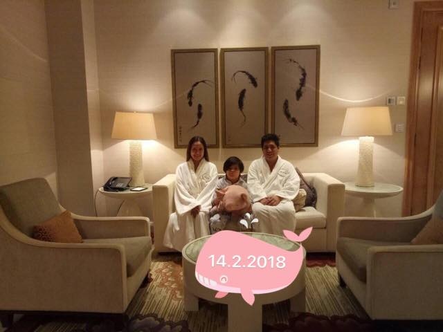 Kim Ly tang hoa cho Ha Ho ngay Valentine anh 4