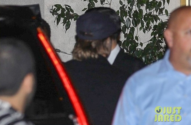 Jennifer Aniston và Brad Pitt làm bạn bè nhiều năm ảnh 2 Jennifer Aniston va Brad Pitt lam ban be nhieu nam anh 2