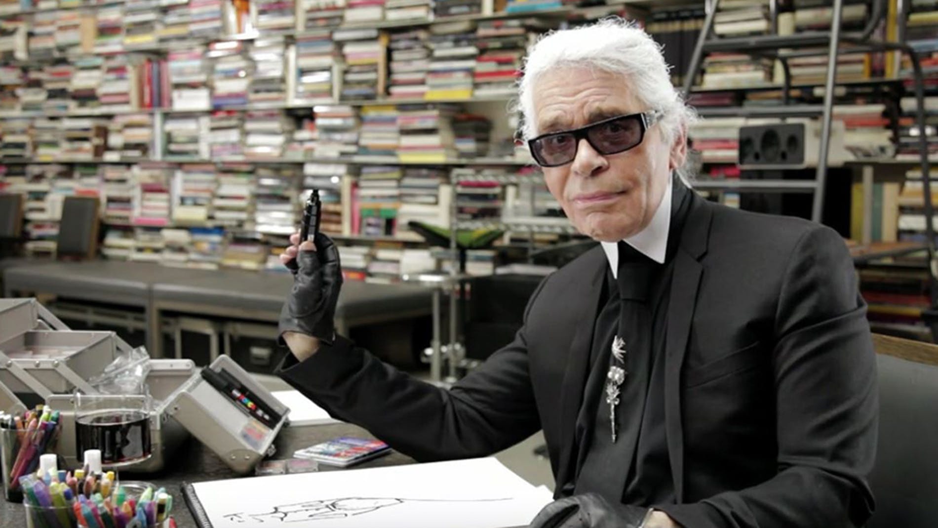 Nhung dieu it biet ve nha thiet ke Karl Lagerfeld anh 3