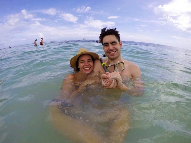 Hoa hậu Hoàn vũ 2018 chia tay bạn trai ảnh 3 Hoa hau Hoan vu 2018 chia tay ban trai anh 3