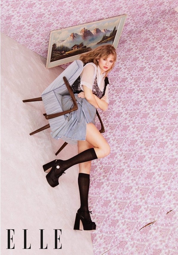 Ca sĩ Taylor Swift chụp ảnh tạp chí ảnh 2 Ca si Taylor Swift chup anh tap chi anh 2