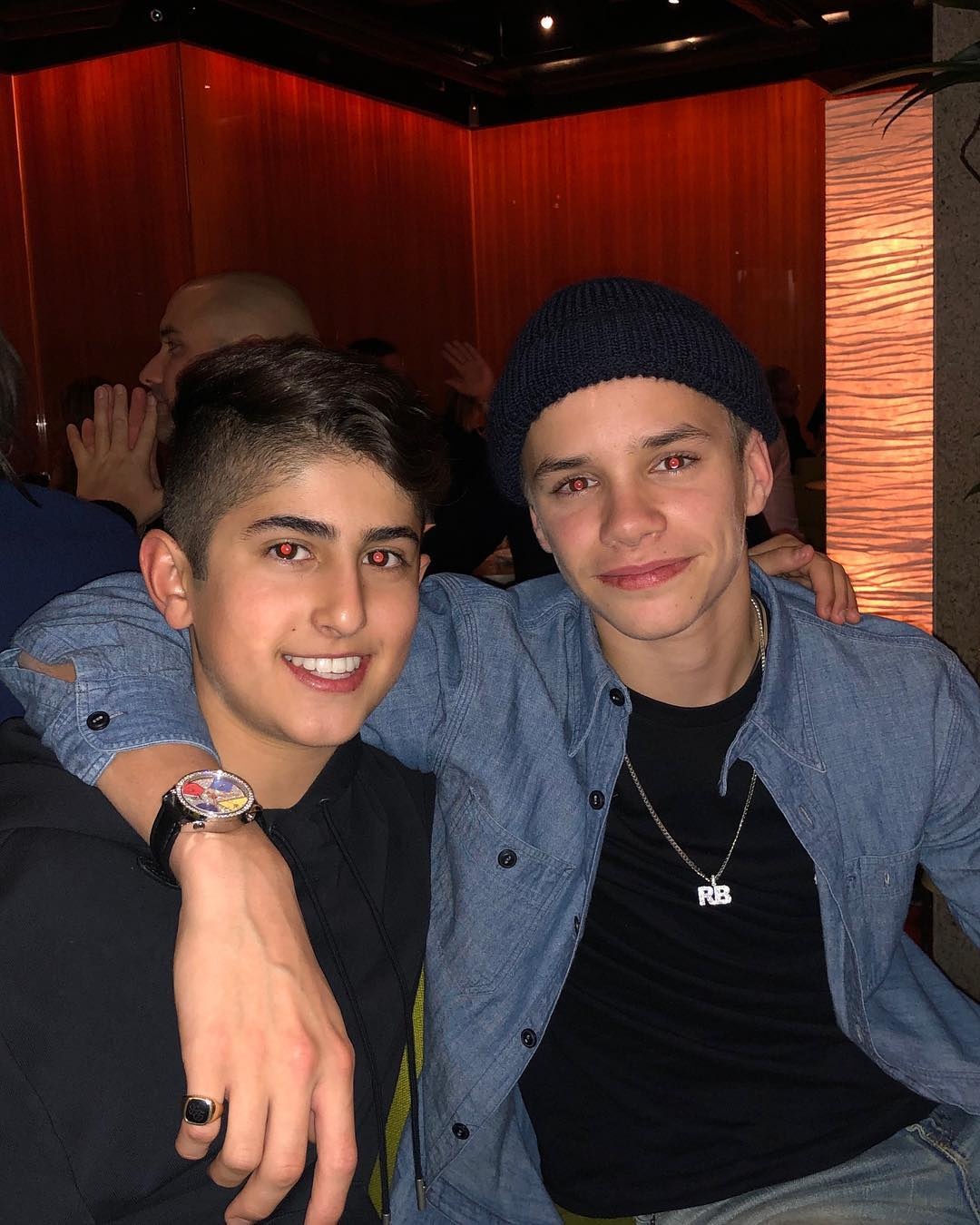 Chan dung Romeo Beckham anh 4