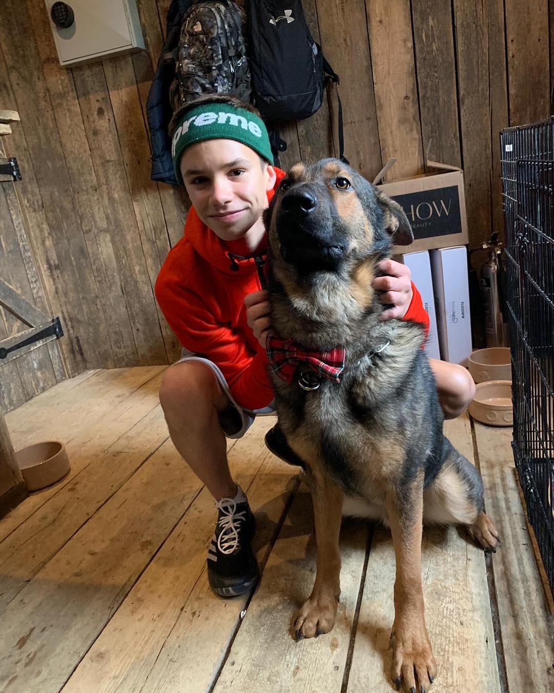 Chan dung Romeo Beckham anh 2