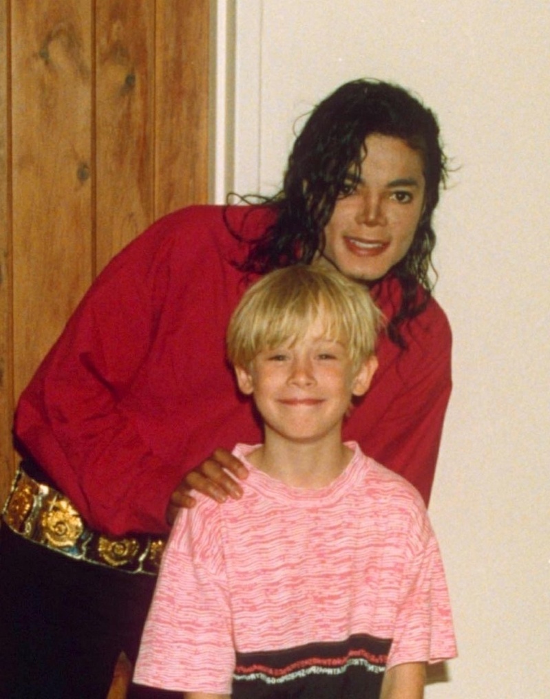 phim tài liệu tố Michael Jackson ấu dâm ảnh 4 phim tai lieu to Michael Jackson au dam anh 4