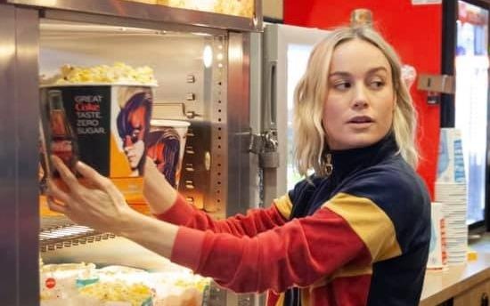 'Captain Marvel' Brie Larson vui ve ban bap rang tai rap chieu phim hinh anh