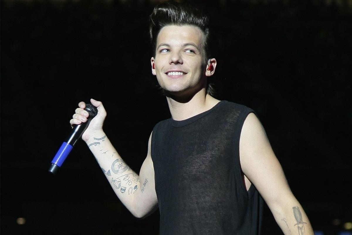 cuoc song bi kich cua cuu ca si One Direction anh 2