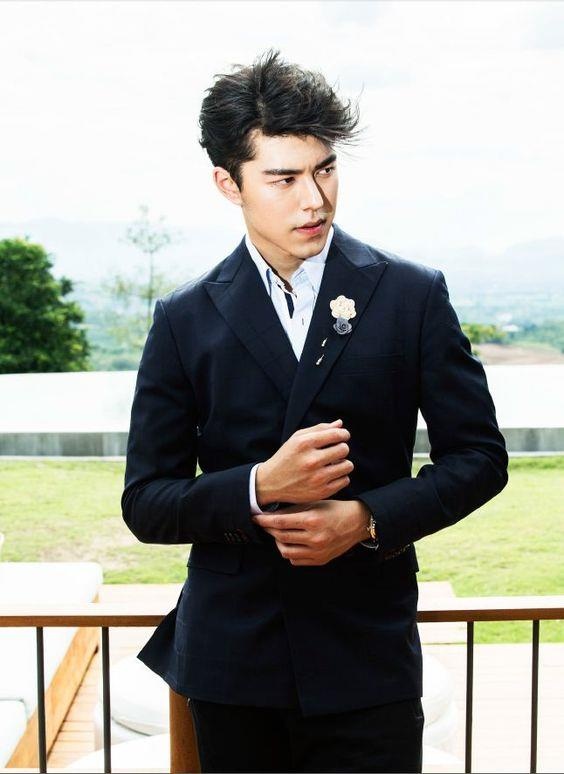 Nam chinh phim Yeu nham ban than anh 4