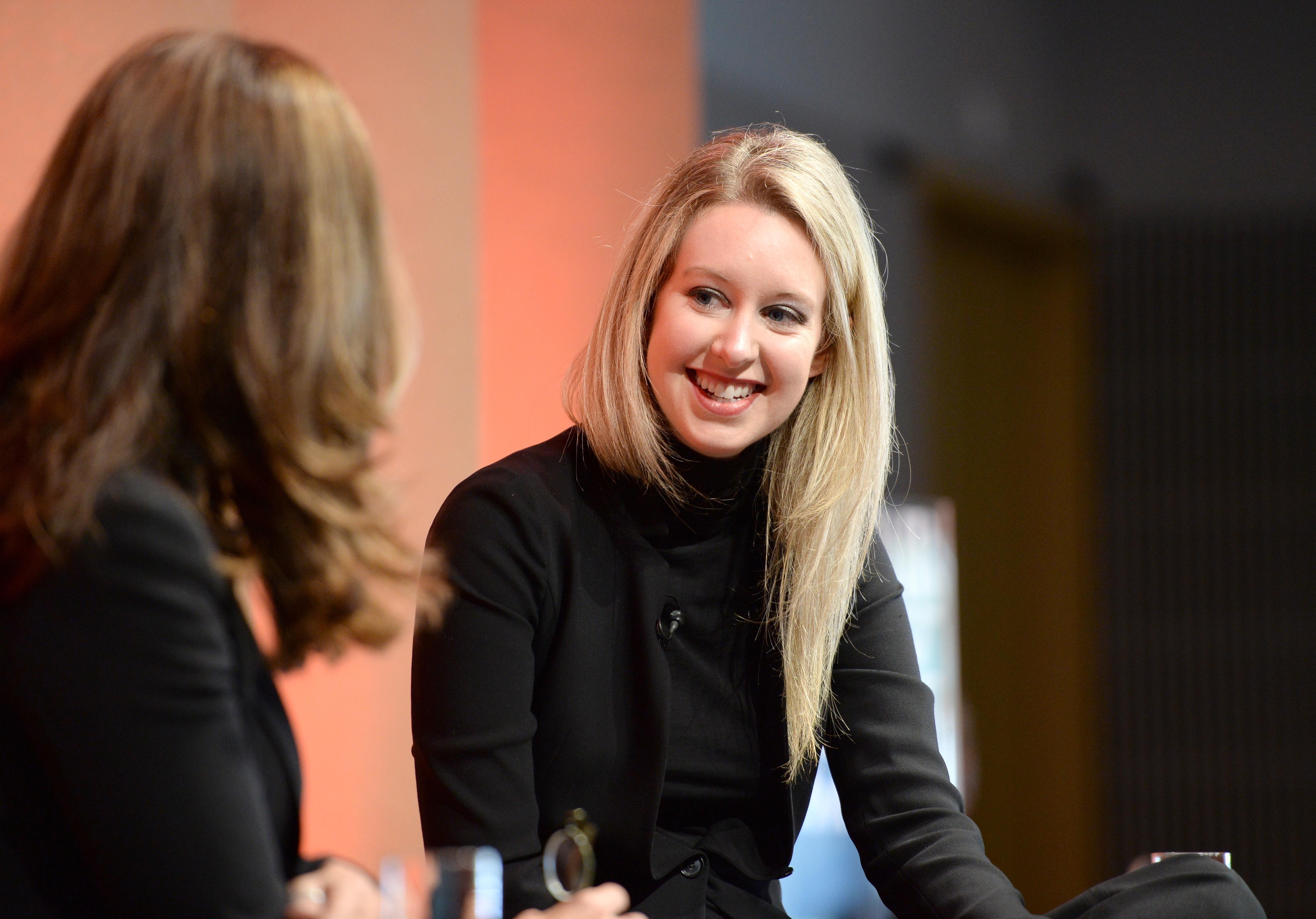 Nữ tỷ phú Elizabeth Holmes ảnh 3 Nu ty phu Elizabeth Holmes anh 3