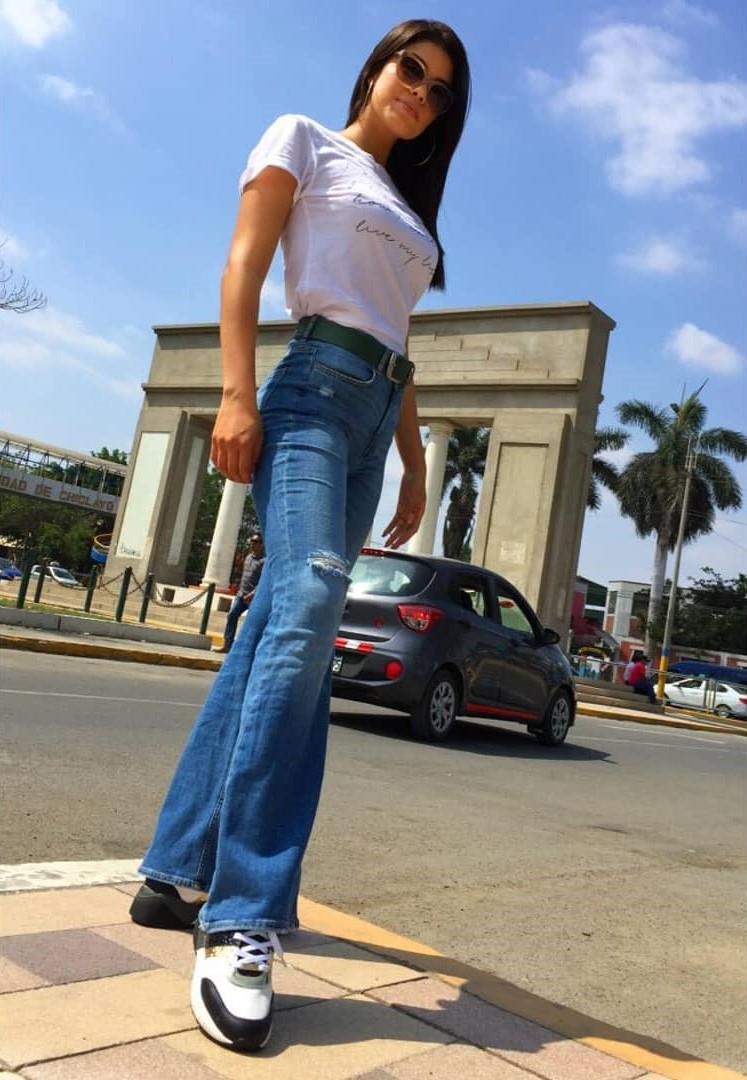 Hoa hau Peru 2019 anh 6