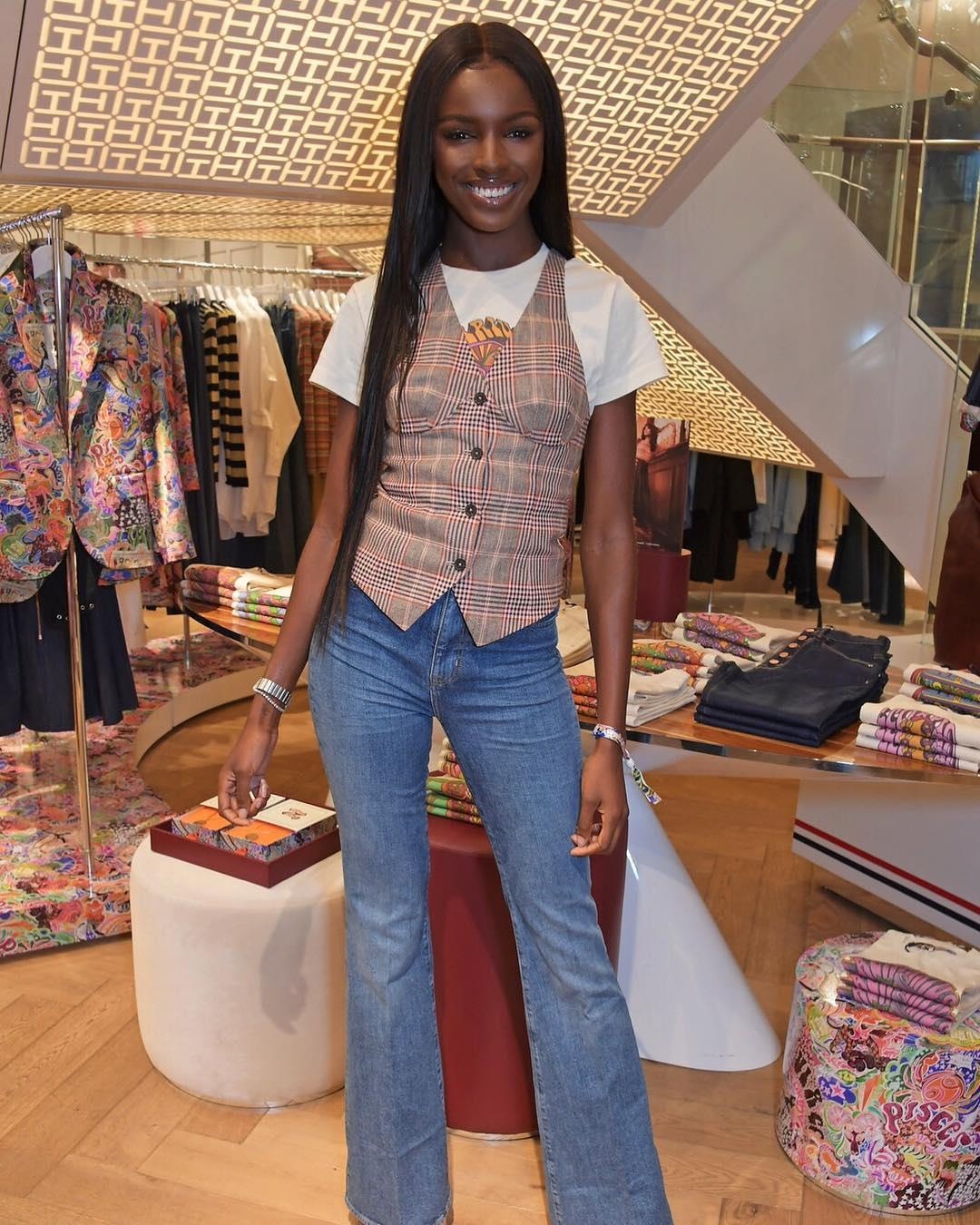 Thien than da nau cua Victoria's Secret anh 5