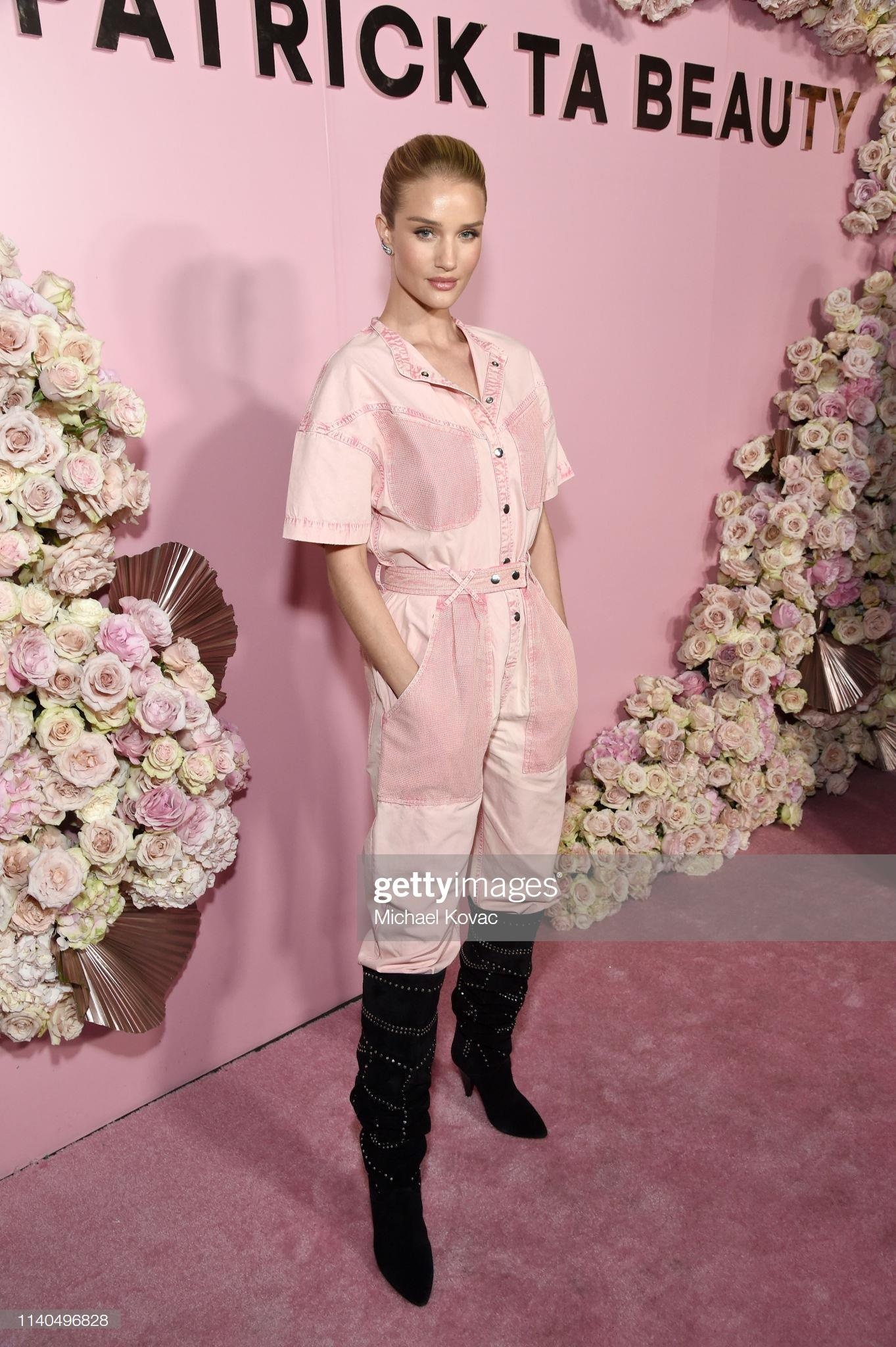 Chi em Gigi va Bella Hadid anh 5