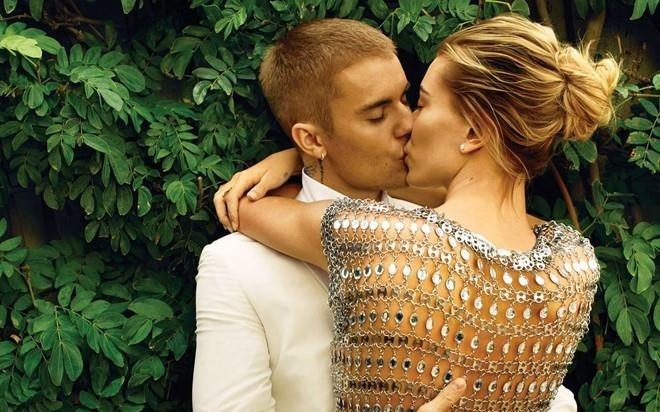 Justin Bieber sang tac tho, goi vo la 'tao pham dep nhat cua Chua' hinh anh