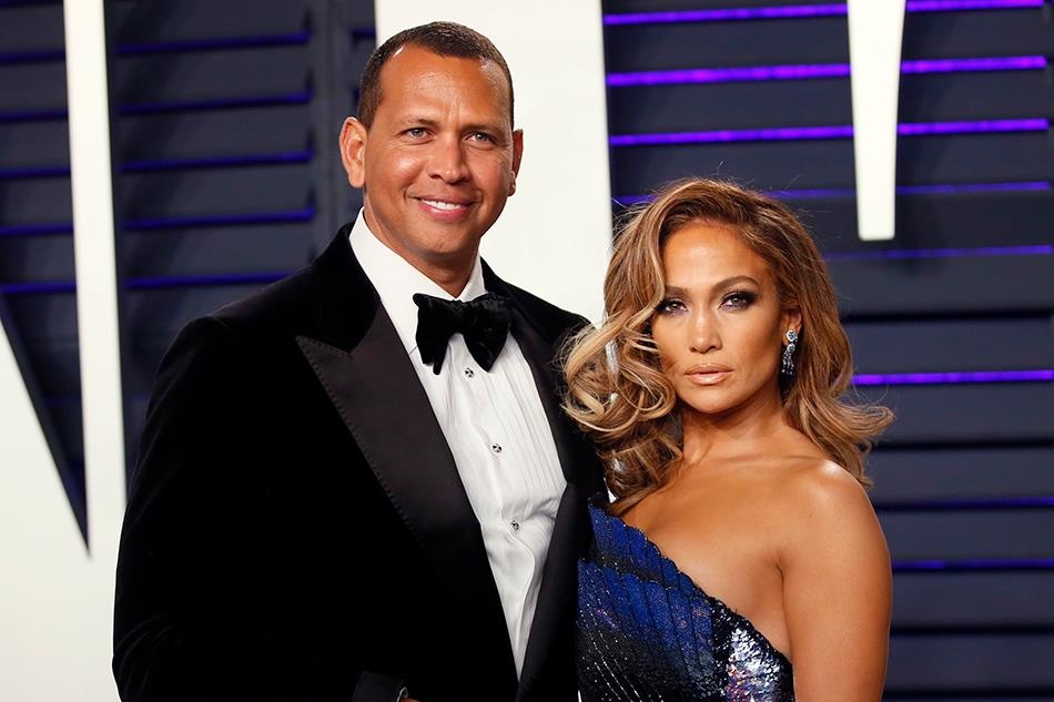 Jennifer Lopez len tieng ve tin don chong sap cuoi ngoai tinh hinh anh