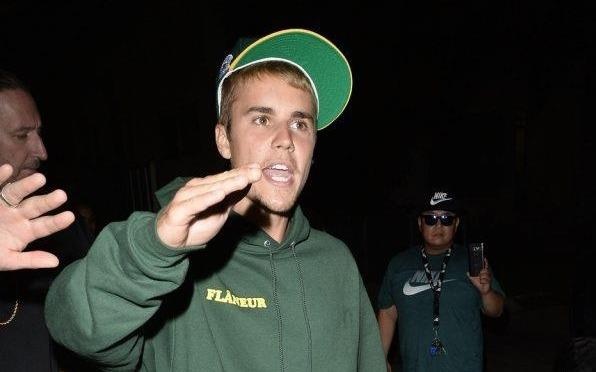 Justin Bieber bi kien vi gay tai nan giao thong 2 nam truoc hinh anh