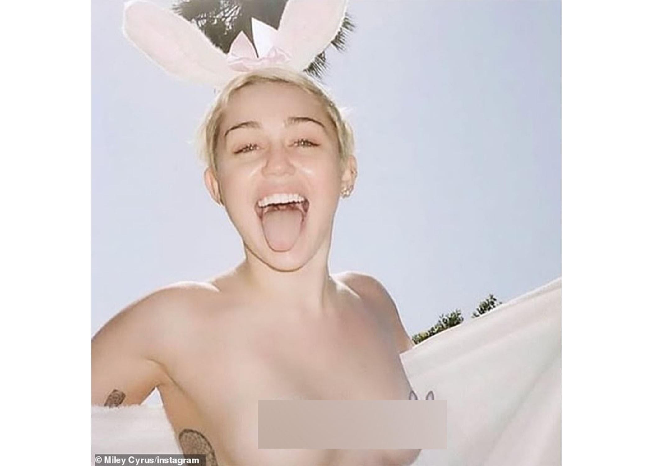 Mileys Tits