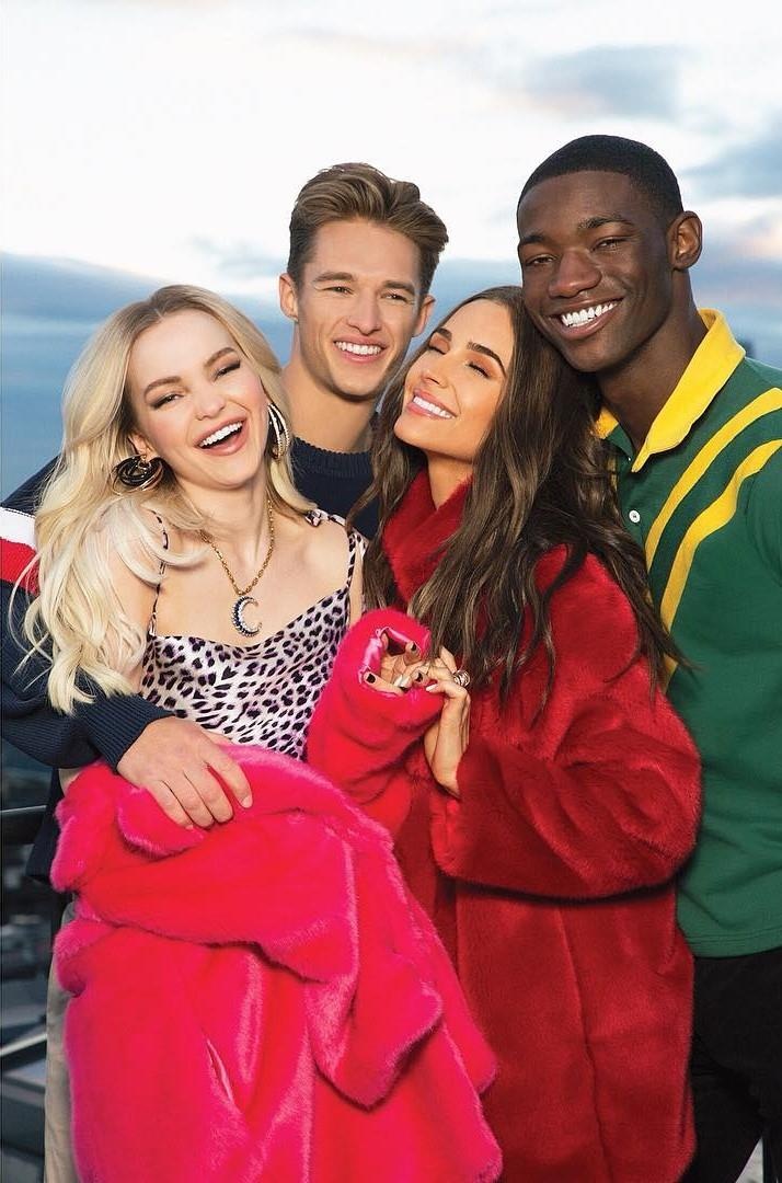 dien vien Dove Cameron anh 10