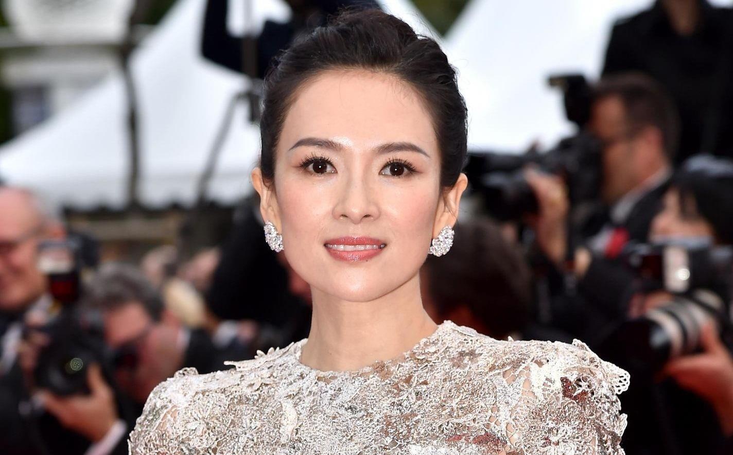 Chuong Tu Di noi bat giua dan my nhan the gioi tai Cannes 2019 hinh anh