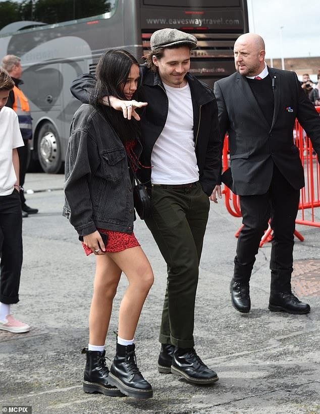 David Beckham thi dau bong da anh 6