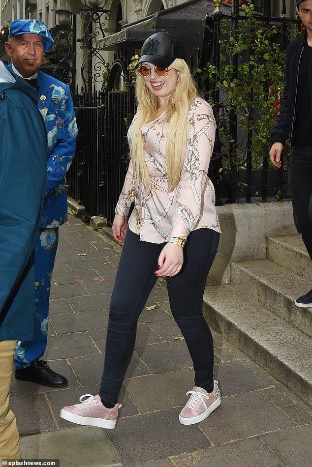 con gái Donald Trump bị chê béo ảnh 2 con gai Donald Trump bi che beo anh 2