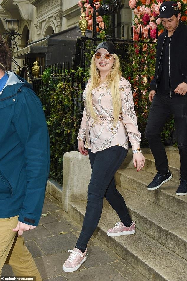 con gái Donald Trump bị chê béo ảnh 1 con gai Donald Trump bi che beo anh 1