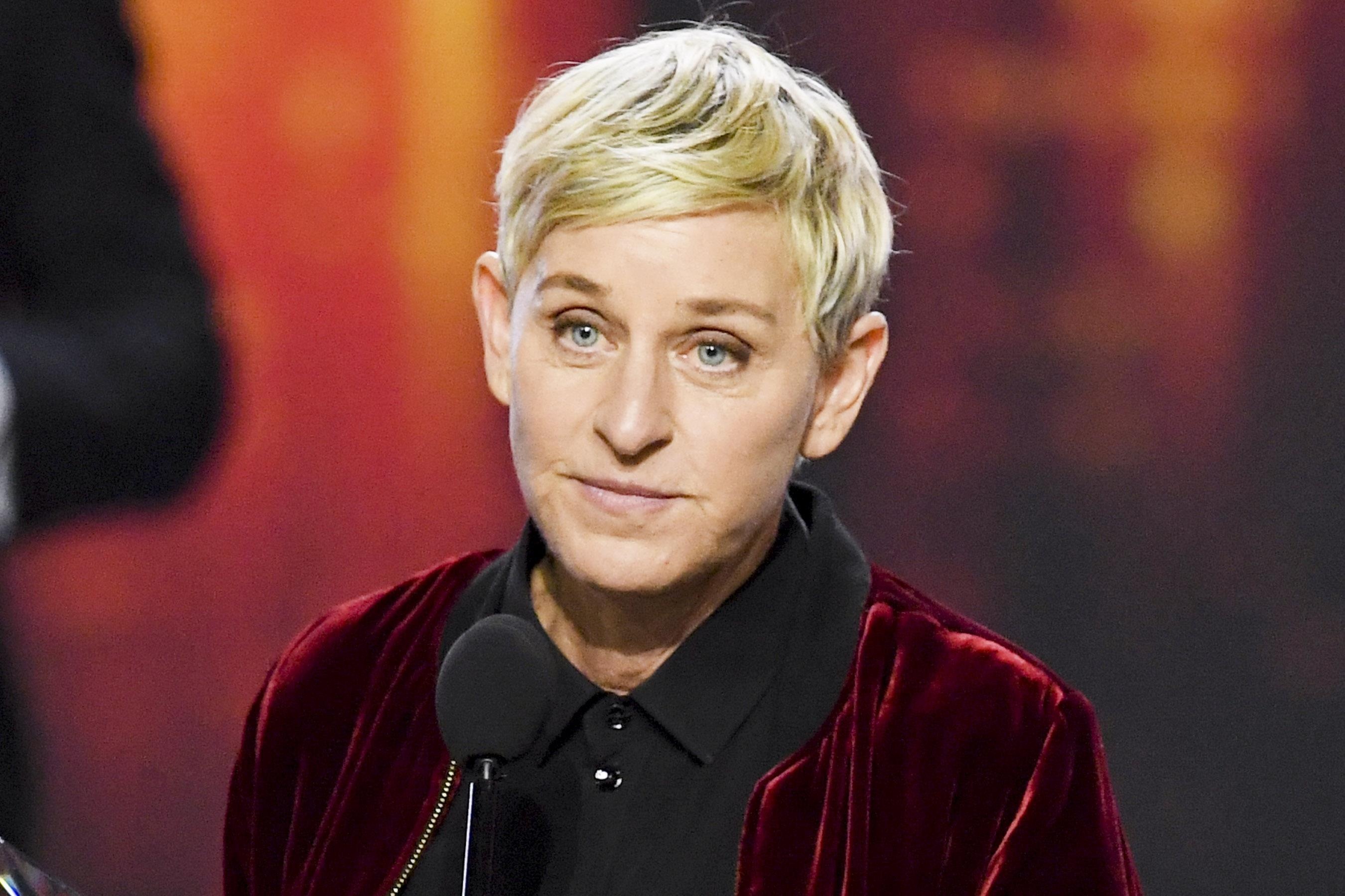 Ellen DeGeneres bị quấy rối tình dục ảnh 1 Ellen DeGeneres bi quay roi tinh duc anh 1