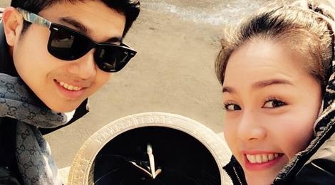 Nhat Kim Anh gay chu y khi chuyen trang thai tu ket hon sang doc than hinh anh