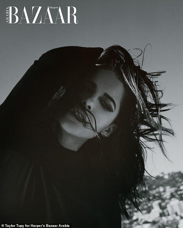 Diễn viên Aladdin đẹp ma mị  ảnh 7 Dien vien Aladdin dep ma mi anh 7