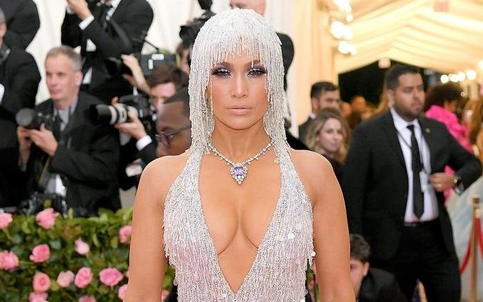 Nhung bo vay quyen ru va tao bao nhat cua Jennifer Lopez hinh anh