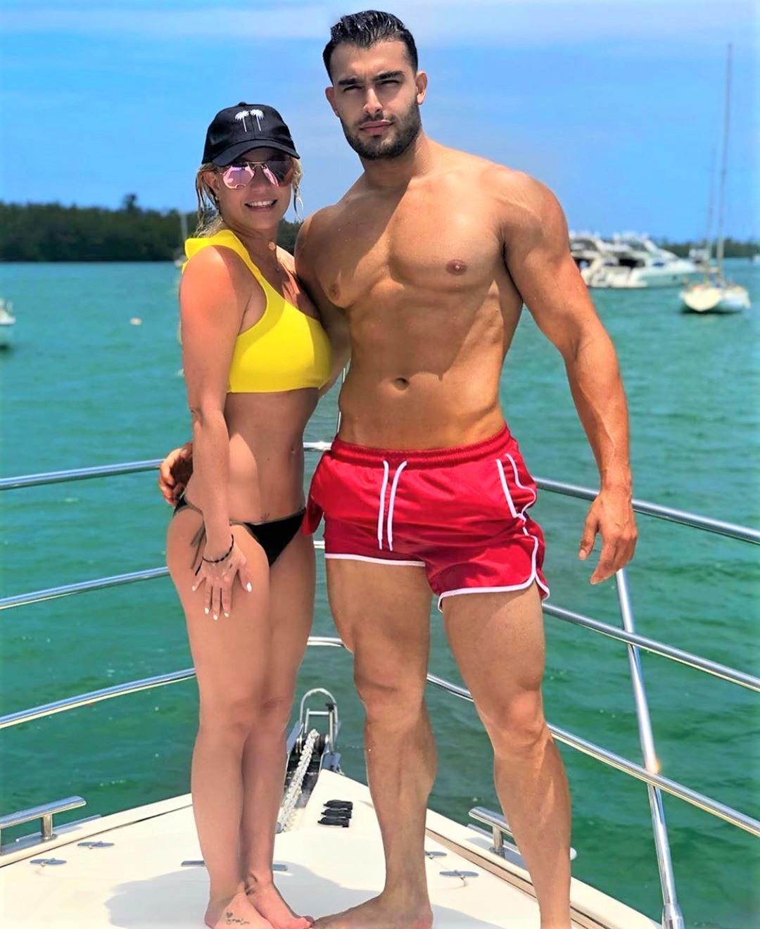 Tinh tre dien trai nong bong cua Britney Spears anh 2