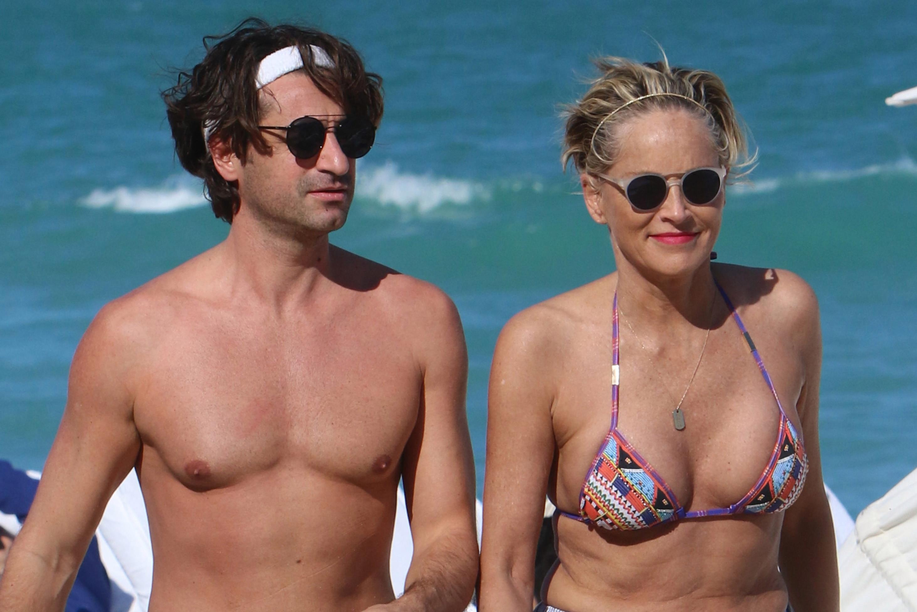 Tinh tre dien trai nong bong cua Britney Spears anh 8