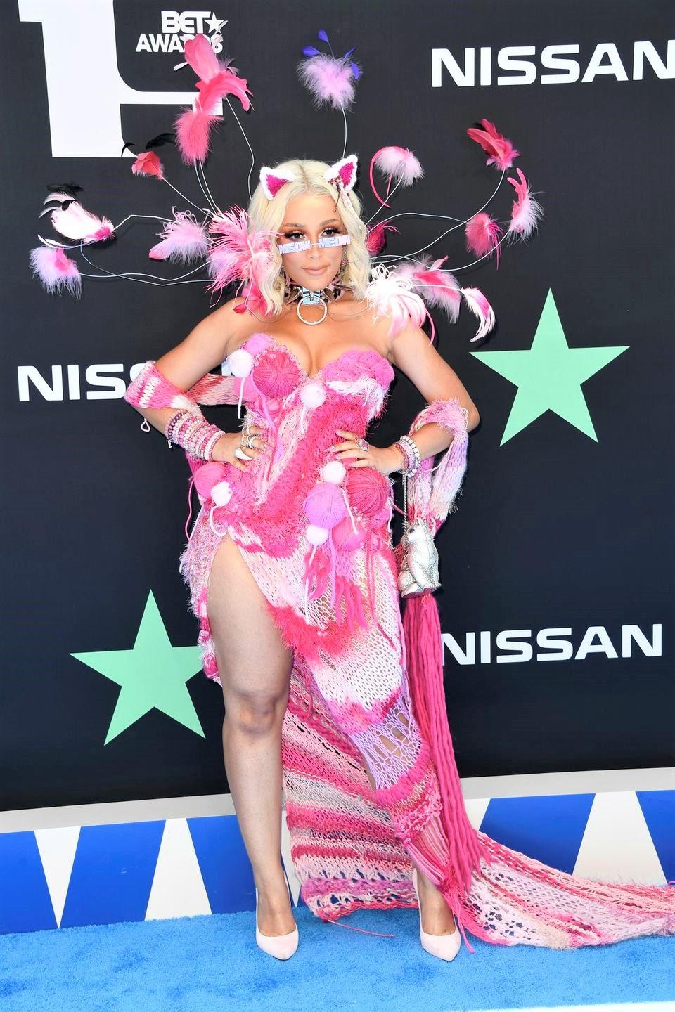 Tham hoa thoi trang BET Awards 2019 anh 1