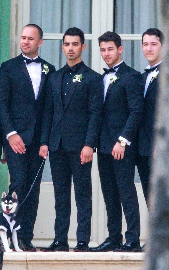 Joe Jonas va Sophie Turner ket hon anh 1