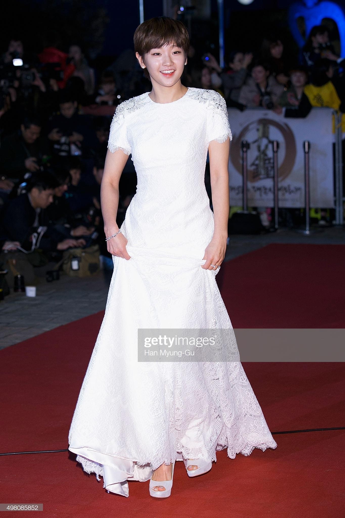 thoi trang cua sao Ky sinh trung anh 4